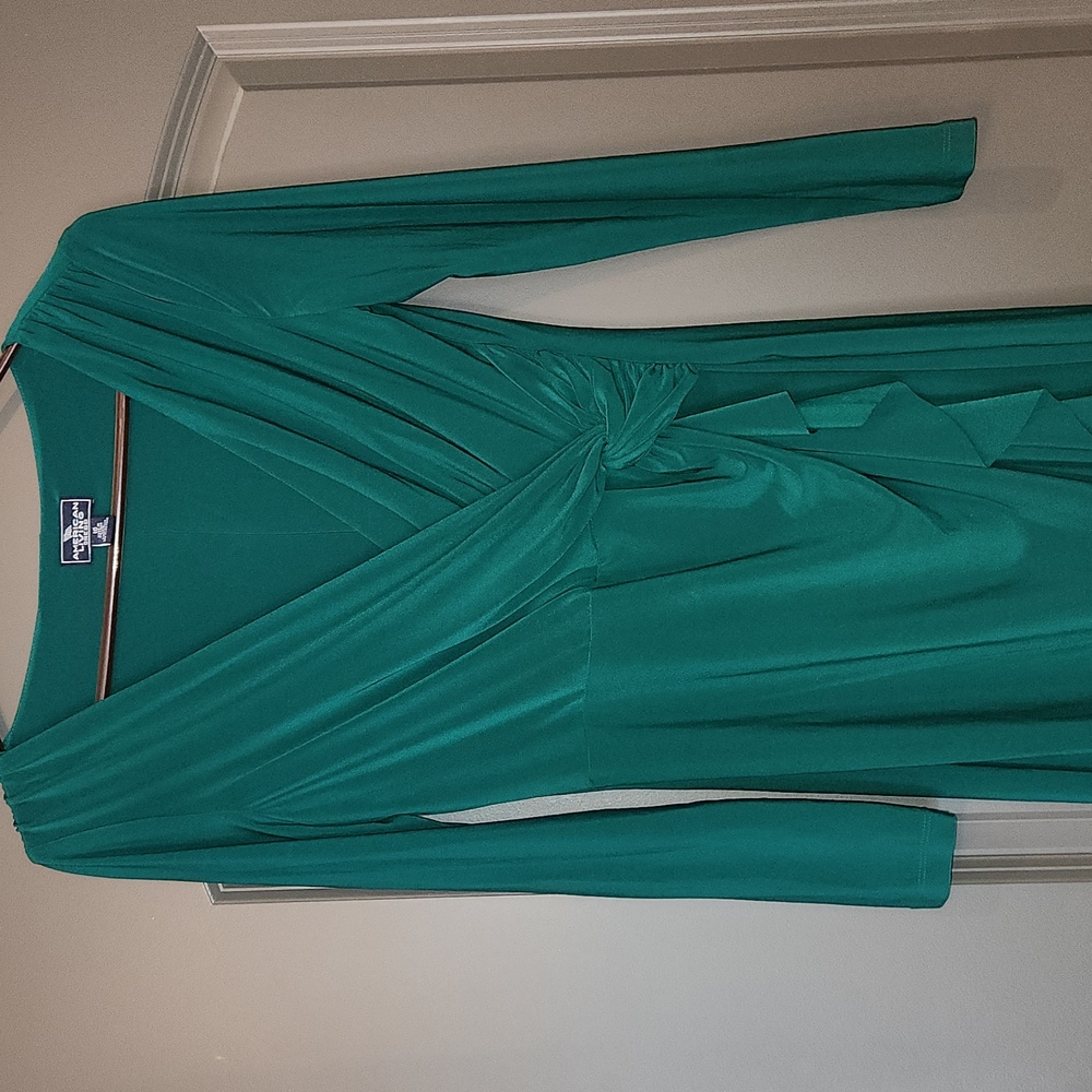Green mid length dress
